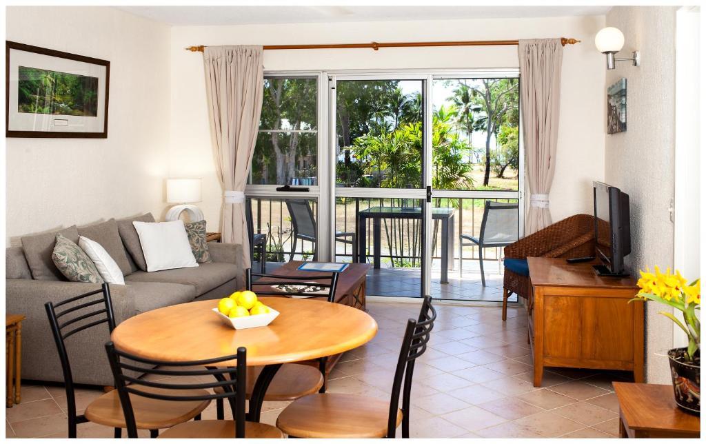 Clifton Sands Holiday Units Clifton Beach Rom bilde
